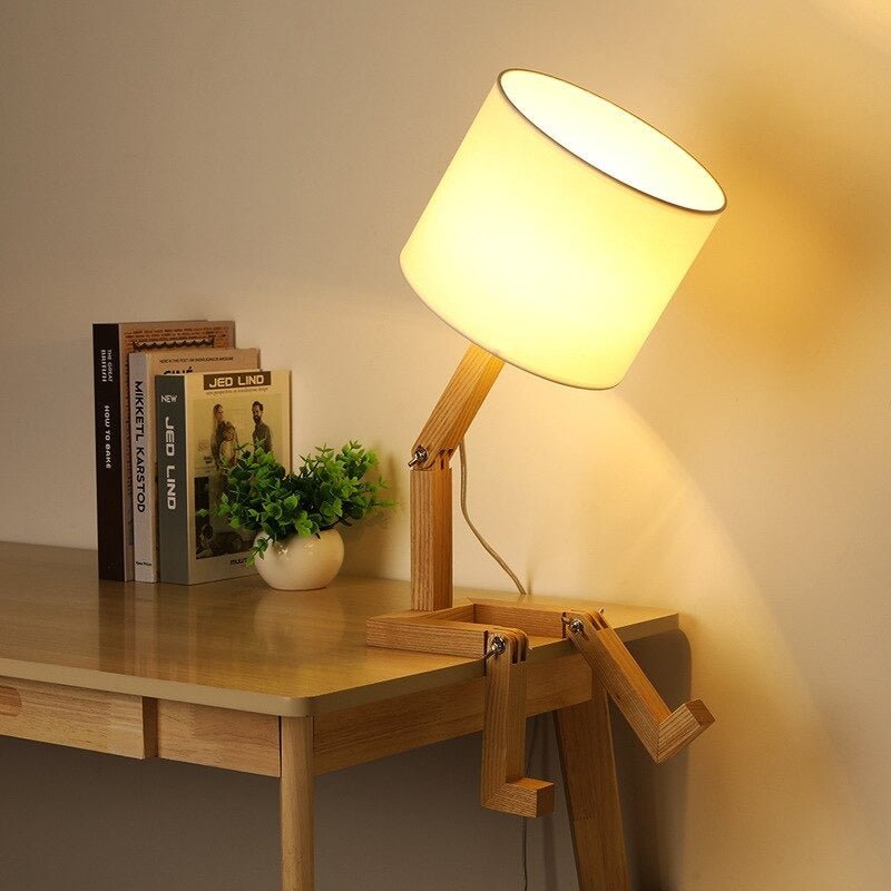 Lampe de chevet en Bois avec design Robot