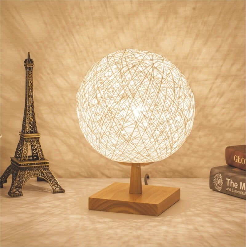 Lampe de chevet en Rotin avec Pied en Bois